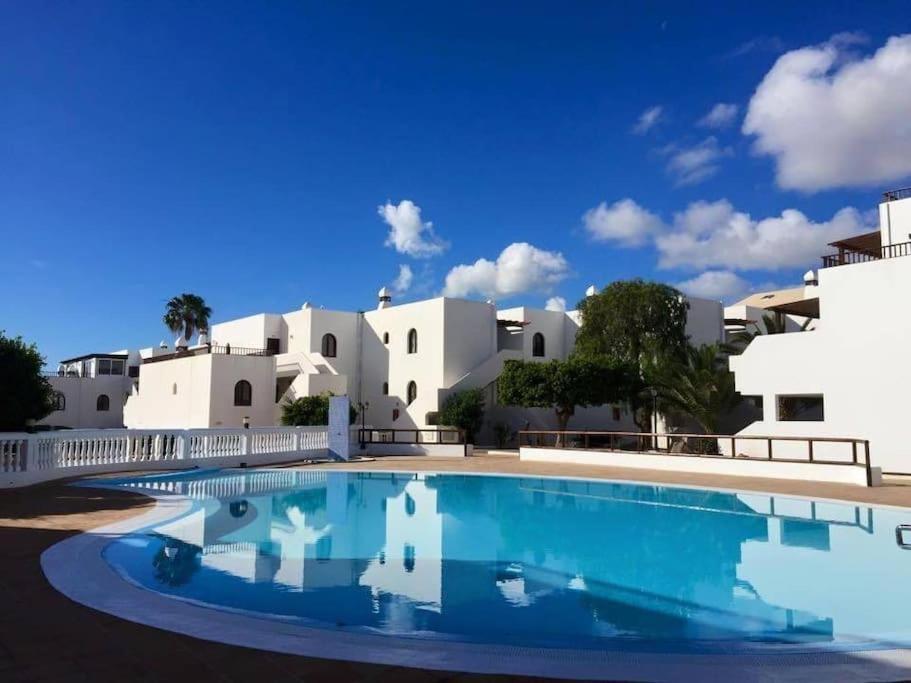 Apto. Vacacional “El Balcon De Las 4 Lunas” Costa Teguise Zewnętrze zdjęcie